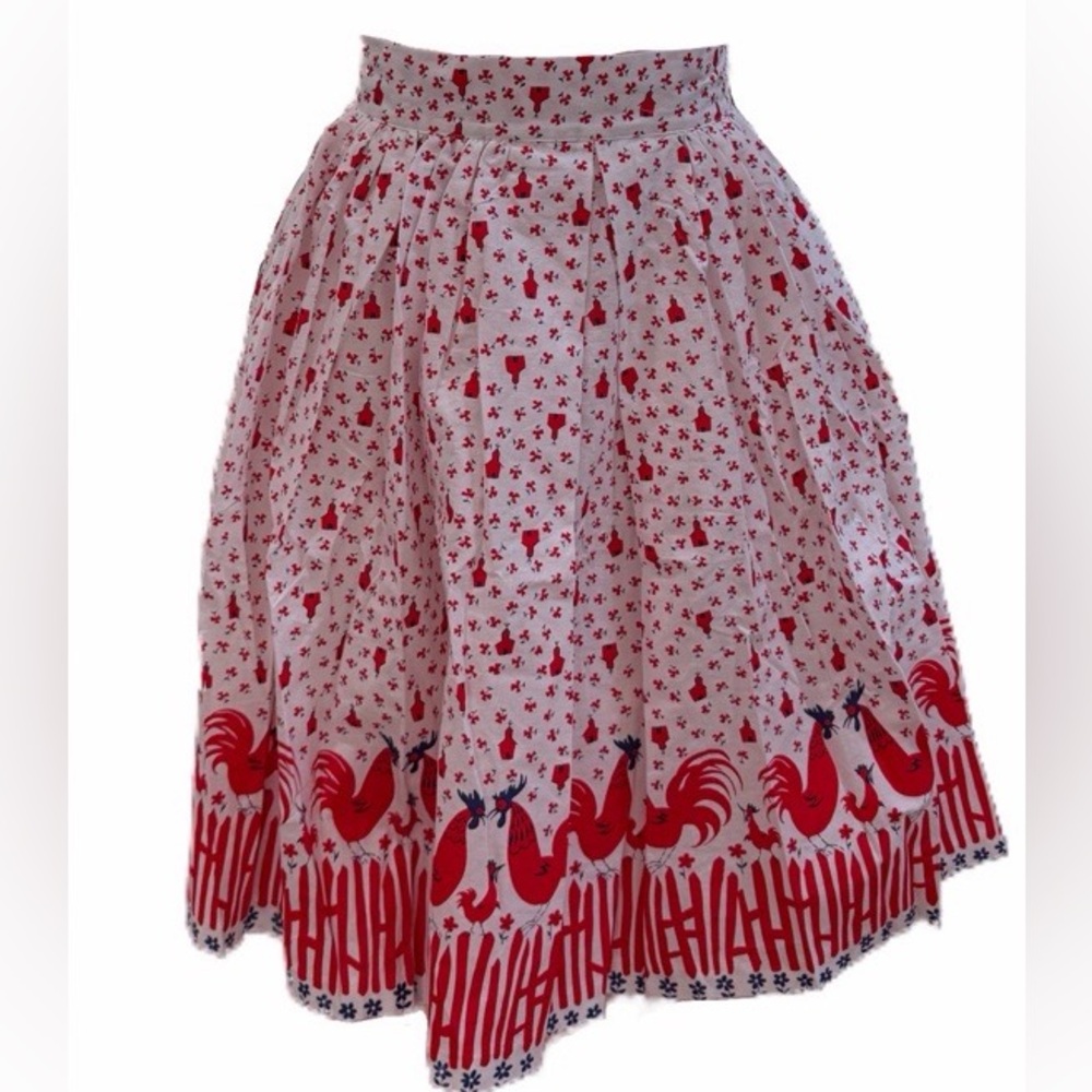 BNWOT L'ecole Des Femmes Women's size 0/2 white Red Roosters skirt